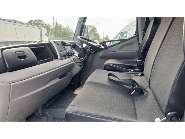 Image for 2018 Mitsubishi Canter 