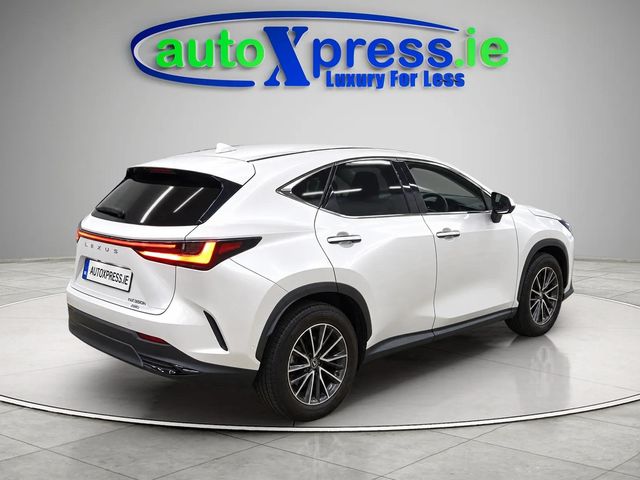 Image for 2023 Lexus NX 350H, 4WD Hybrid, Ultra Low Mileage
