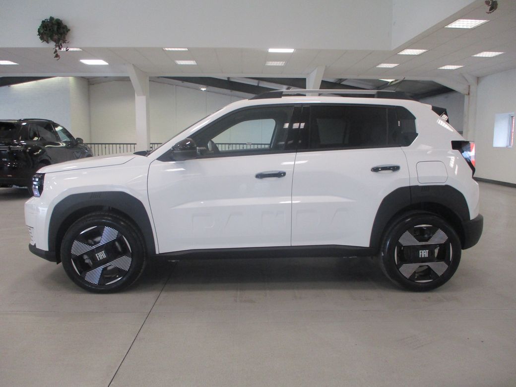 Image for 2026 Fiat Grande Panda LA PRIMA 1.2 MHEV AUTO-CAMERA-CARPLAY-5 YEAR WARRANTY & 3 YEAR SERVICE PLAN