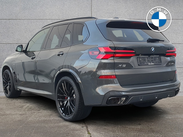 Image for 2026 BMW X5 50e M Sport Pro