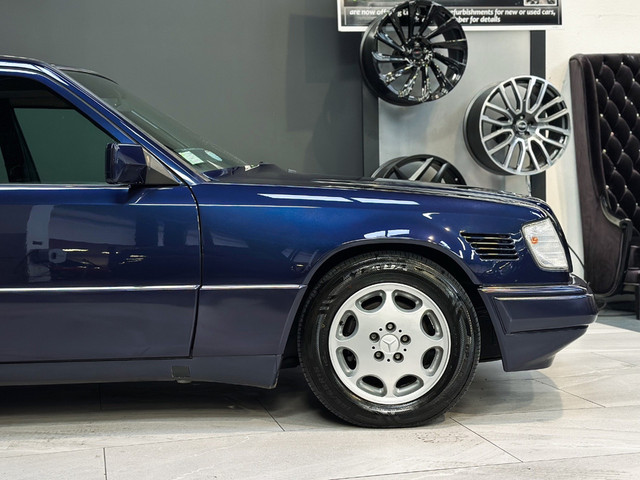 Image for 1994 Mercedes-Benz E Class E250 2.5 D AUTO LEFT HAND DRIVE