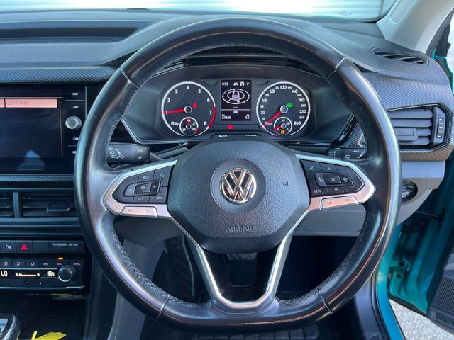 Image for 2020 Volkswagen T-Cross 1.0 TSI AUTO // APPLE CARPLAY/ANDROID AUTO // REVERSE CAMERA // DIAMOND CUT ALLOYS
