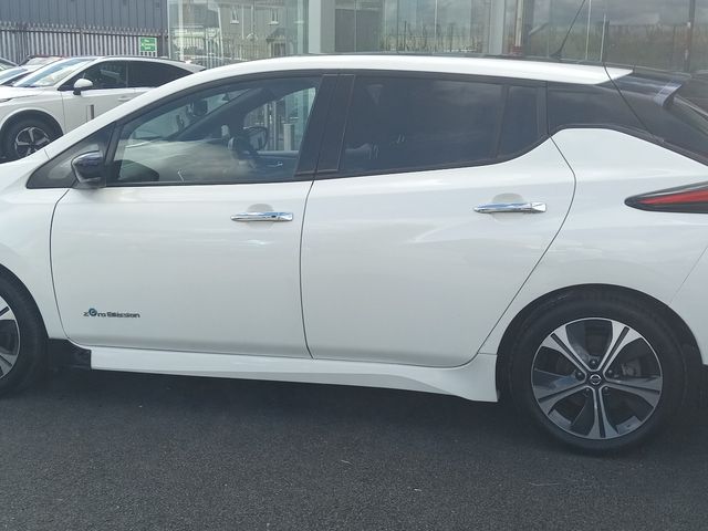 Image for 2018 Nissan Leaf 40k EV SVE 2T 40KW 18 4DR Auto