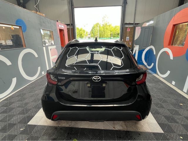 Image for 2021 Toyota Yaris 2021 TOYOTA YARIS X 1.0 AUTOMATIC / REVERSE CAMERA AND MORE