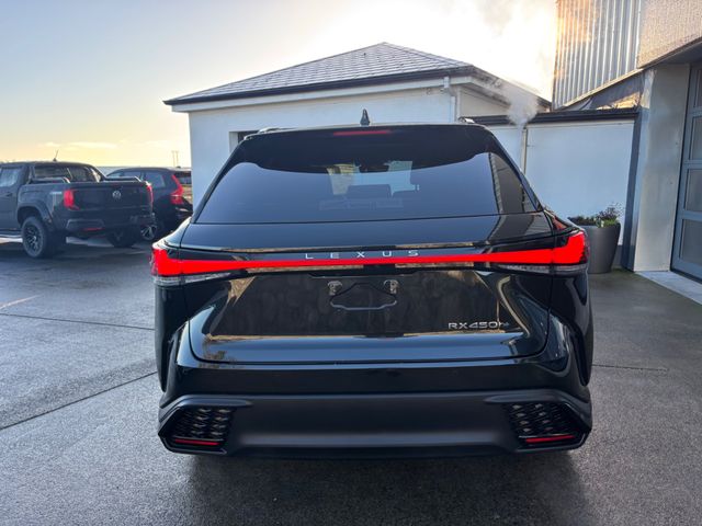 Image for 2025 Lexus RX 2.5 450h+18.1kWh F Sport Design E-CVT 4WD Euro 6 (s/s) 5dr