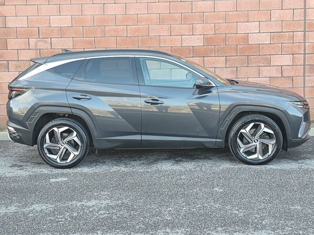 Image for 2021 Hyundai Tucson Hybrid Executive Plus Model Automatic with full service history.