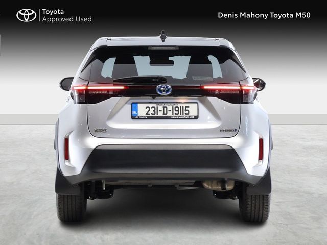 Image for 2023 Toyota Yaris Cross Luna Sport Hybrid