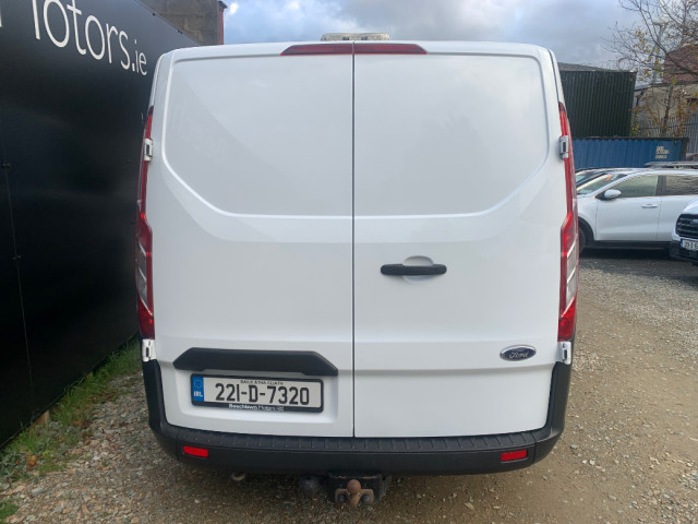 Image for 2022 Ford Transit Custom 2.0 TDCI 105 PS LEADER SWB // PRICE EXCL. VAT // 01/26 CVRT // ONE OWNER // FULL SERVICE HISTORY // 