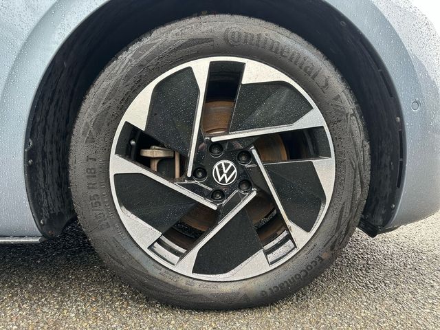 Image for 2023 Volkswagen ID.3 LIFE DX 58kWh 204HP