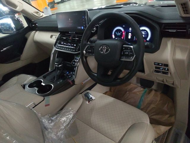 Image for 2025 Toyota Landcruiser AMAZON 3.3 DIESEL AUTOMATIC //MASSIVE SPEC//BRAND NEW// 