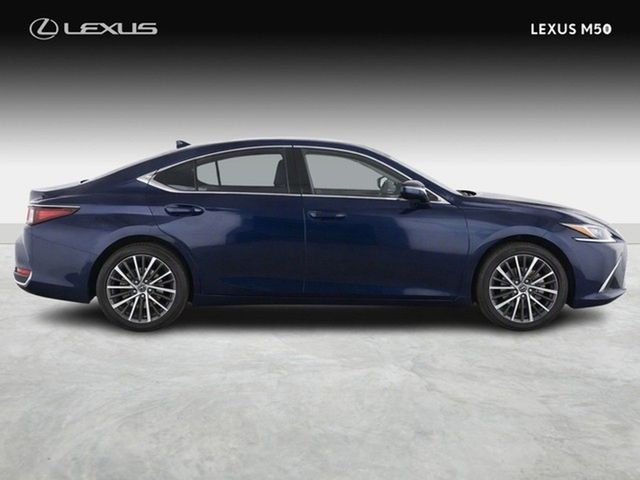 Image for 2025 Lexus ES 300h Dynamic