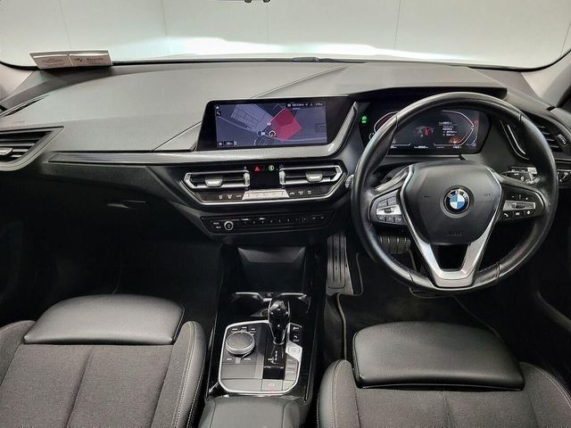 Image for 2023 BMW 1 Series 118i Sport