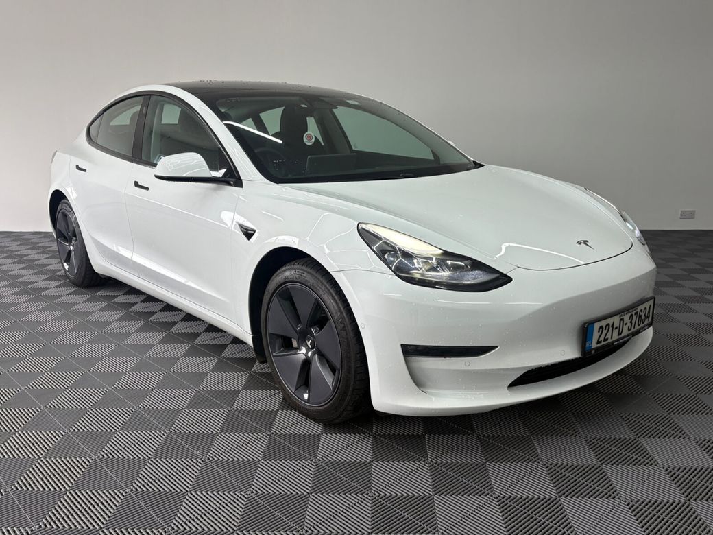 Image for 2022 Tesla Model 3 Long Range (AWD)