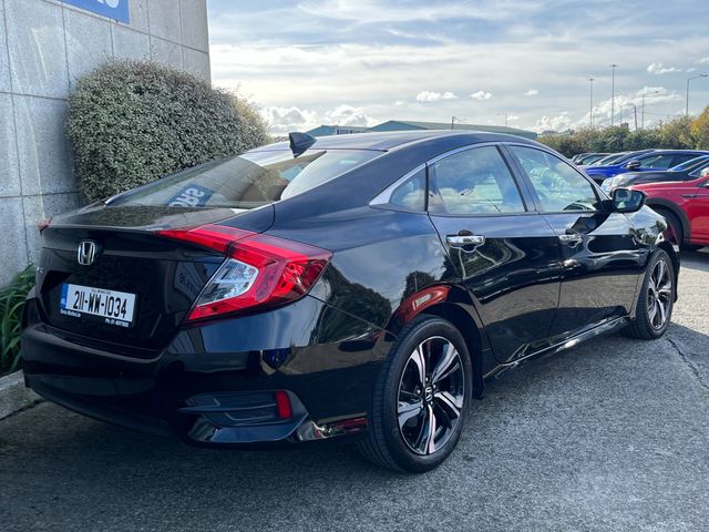 Image for 2021 Honda Civic PREMIUM SALOON 1.0 PETROL MANUAL //HIGH SPEC//FULL HONDA HISTORY//FULL LEATHER HEATED SEATS//REVERSE CAMERA//SAT NAV//SUNROOF//KEYLESS ENTRY//