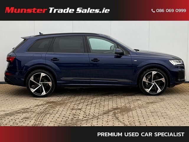 Image for 2022 Audi Q7 S-Line 