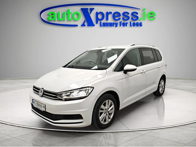 Image for 2020 Volkswagen Touran 7 Seater 1.4 TSI Automatic, Reversing camera