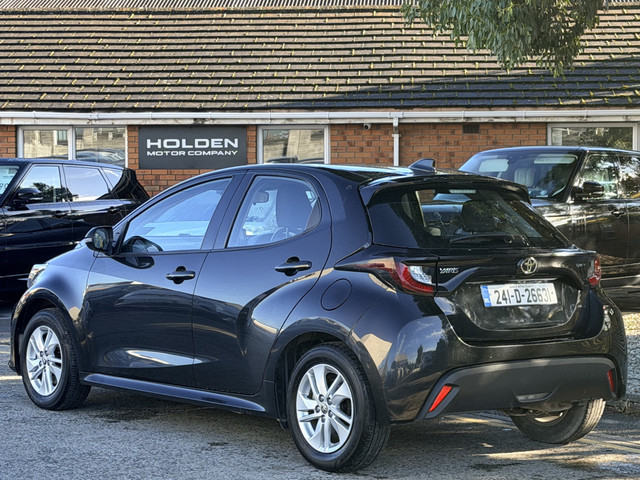 Image for 2024 Toyota Yaris Hybrid 1.5 Luna