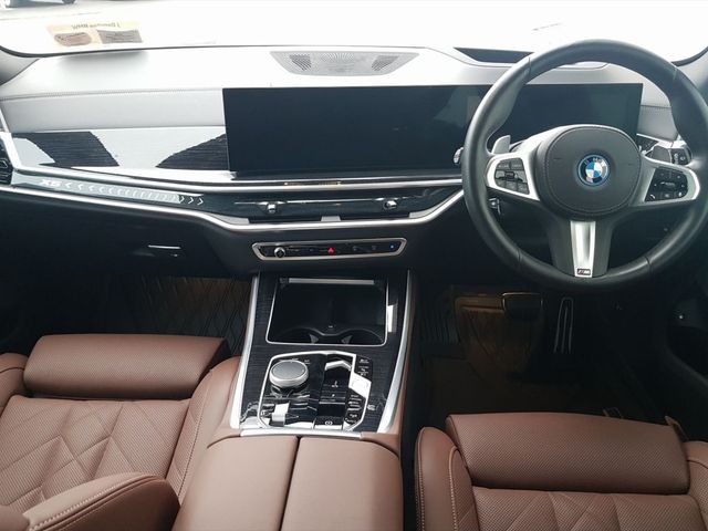 Image for 2024 BMW X5 xDrive50e M Sport