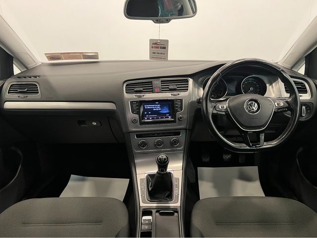 Image for 2015 Volkswagen Golf CL 1.6 TDI MANUAL 5SPEED 5DR 110HP 5