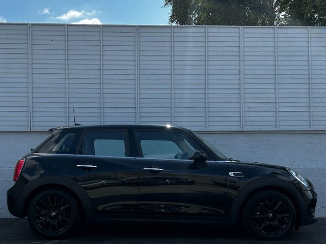 Image for 2015 Mini Cooper 1.5 D AUTO COOPER / LOW KM / FULL HISTORY / *FINANCE OPTIONS AVAILABLE*