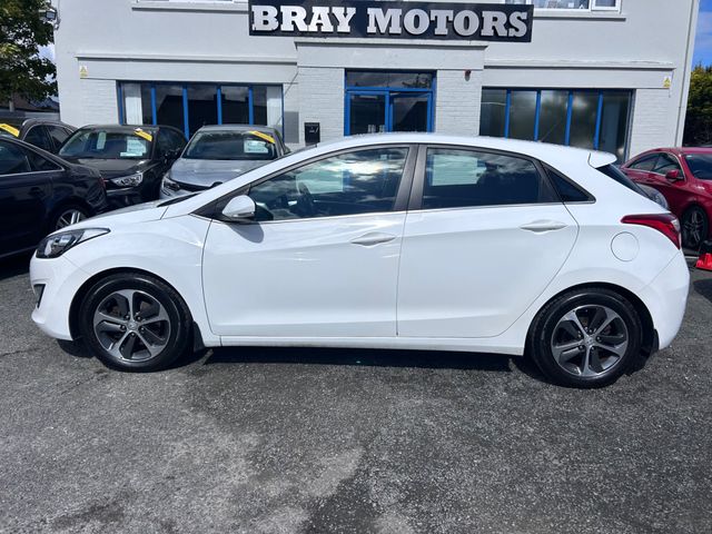 Image for 2016 Hyundai i30 2016 HYUNDAI I30 1.4 PETROL DELUXE