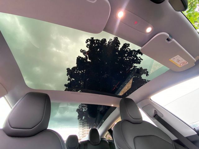 Image for 2025 Tesla Model 3 LONG RANGE RWD