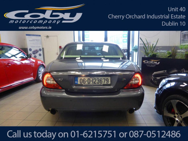 Image for 2006 Jaguar XJR 4.2 SUPERCHARGED V8 4DR AUTO 405 BHP. Stunning car with 2 Keys, Heated Seats, MFSW, SAT NAV, Dual Climate Control, Leather Seats, Interior Wood Finish, and Much Much More.