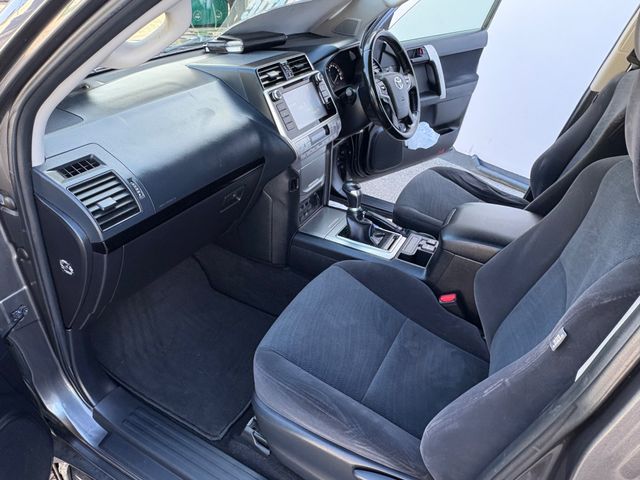 Image for 2020 Toyota Landcruiser SWB GX Automatic