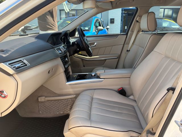 Image for 2014 Mercedes-Benz E Class 2014 MERCEDE E300 DIESEL HYBRID ESTATE AUTO
