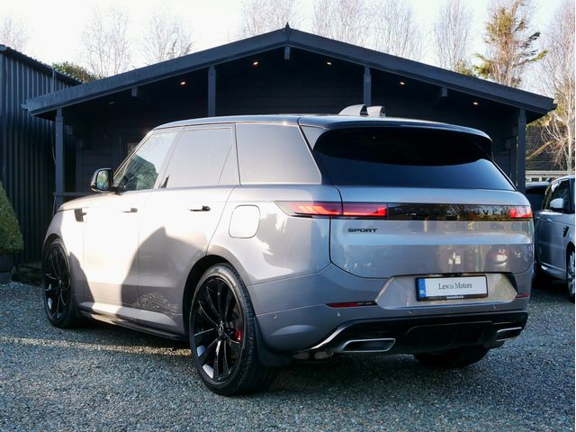 Image for 2025 Land Rover Range Rover Sport Dynamic HSE P460e, MASSAGE SEATS, 360 CAMERA, TILT AND SLIDE SUNROOF, MERIDIAN 3D SOUND SYSTEM, AIR SUSPENSION, 23" ALLOYS