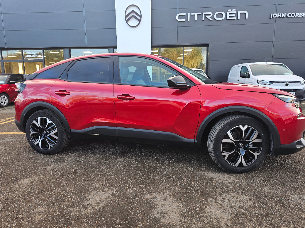 Image for 2026 Citroen e-C4 MAX