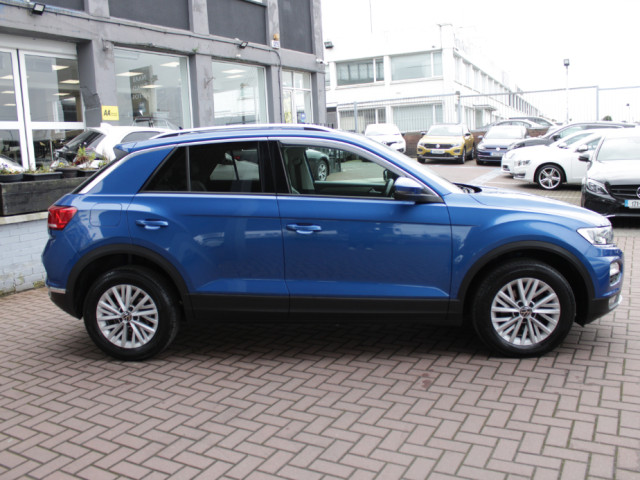 Image for 2022 Volkswagen T-Roc Design 2.0 TDI M6F 115HP 5DR