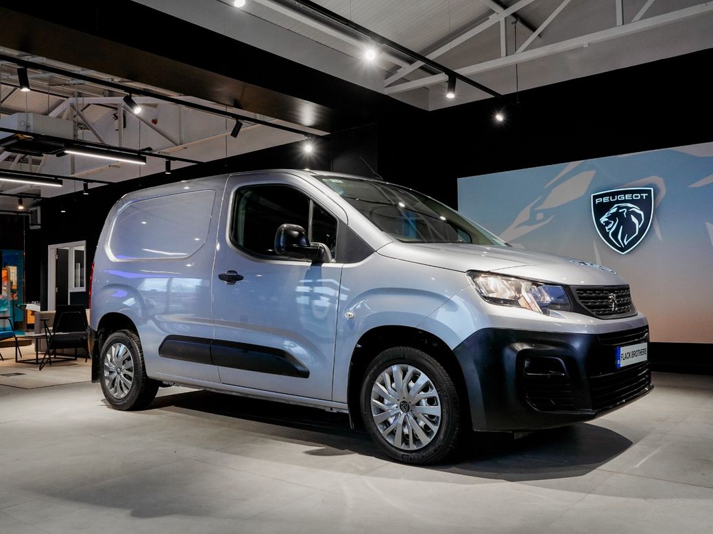 Image for 2023 Peugeot Partner Professional Plus 1.5 Blue HDI