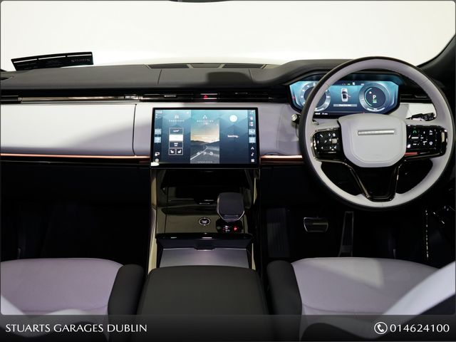 Image for 2025 Land Rover Range Rover Sport DYNAMIC SE- 3.0 PHEV 