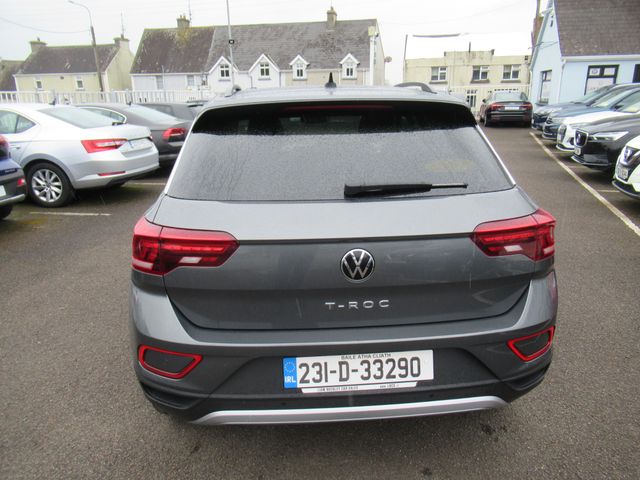 Image for 2023 Volkswagen T-Roc Life 1.0 TSI M6F 110HP 5DR
