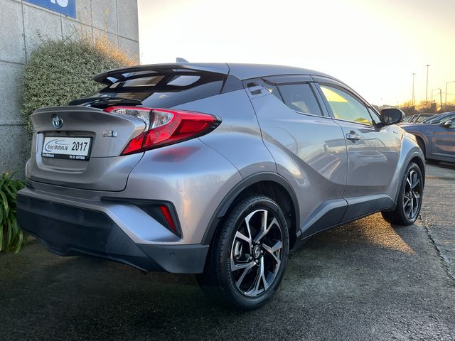 Image for 2017 Toyota C-HR SOL AUTOMATIC HYBRID 1.8 PETROL //HIGH SPEC//LOW MILES//REVERSE CAMERA//HALF LEATHER HEATED SEATS//KEYLESS ENTRY//ADAPTIVE CRUISE CONTROL//