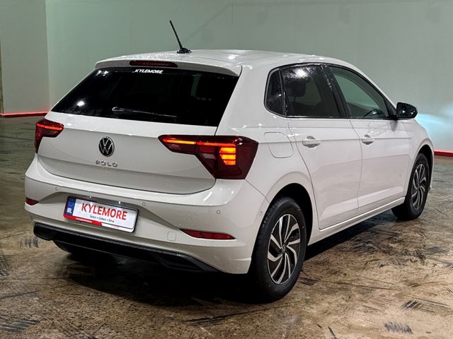 Image for 2025 Volkswagen Polo 1.0 AUTOMATIC - FACTORY ALLOYS - REAR CAMERA - PUSH BUTTON START/STOP - CRUISE CONTROL