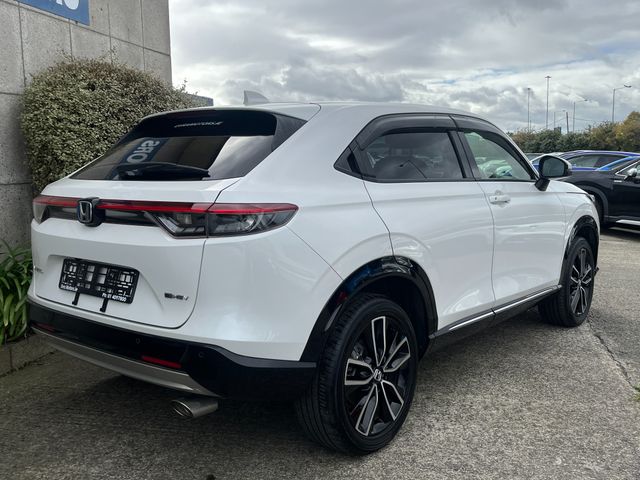 Image for 2022 Honda Vezel HR-V AUTOMATIC HYBRID 1.5 PETROL //HIGH SPEC//HALF LEATHER HEATED SEATS//HEATED STEERING WHEEL//REVERSE CAMERA//KEYLESS ENTRY//