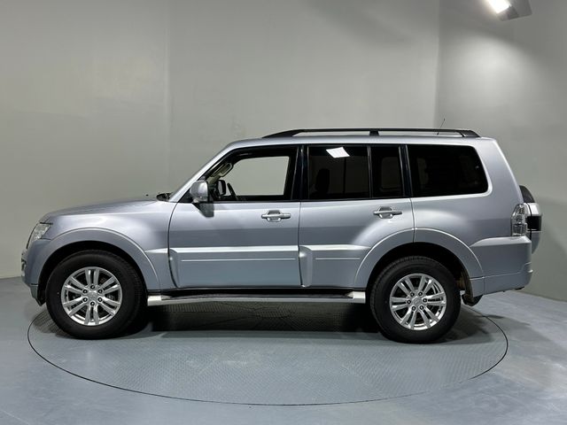 Image for 2017 Mitsubishi Pajero LWB 3.2 Automatic N1 Commercial 