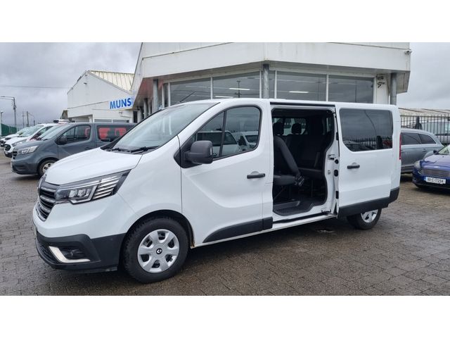 Image for 2025 Renault Trafic 
