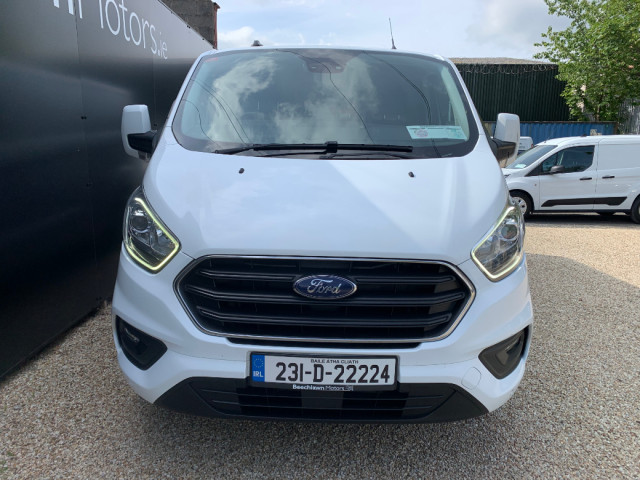 Image for 2023 Ford Transit Custom 2.0 TDCI 170 PS AUTO LIMITED // PRICE EXCL. VAT // 03/27 CVRT // FULL SERVICE HISTORY // AIR CON, CRUISE AND PARKING SENSORS // 
