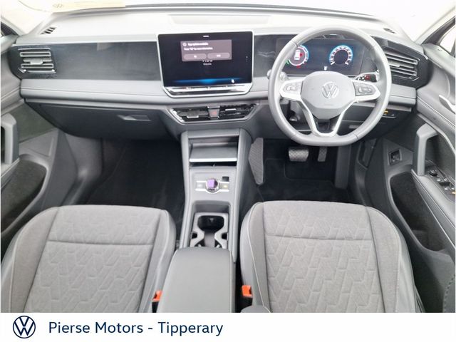 Image for 2025 Volkswagen Tiguan Tiguan Match Tsi Phev S-A Match TSi eHybrid 204 DSG 19.7 kWh Auto 2WD Start/Stop