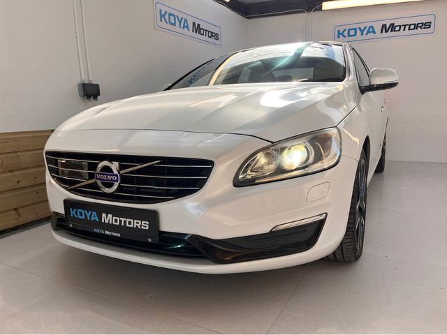 Image for 2016 Volvo S60 2.0 D4 SE LUXURY PLUS DIESEL AUTOMATIC // TINY KMS // MASSIVE SPEC // FULL HEATED LEATHER // REVERSING CAMERA // CRUISE CONTROL // LANE ASSIST // COLLISION WARNING SYSTEM // UPGRADED SPORT ALLOYS