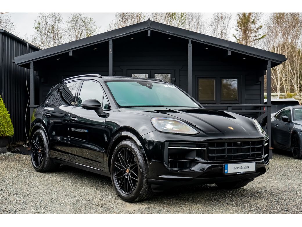 Image for 2025 Porsche Cayenne 3 0 V6 E Hybrid 