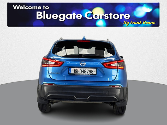 Image for 2019 Nissan Qashqai 1.3 SV MY19 4DR**FULL BLACK CLOTH INTERIOR**DUAL CLIMATE CONTROL**PANORAMIC ROOF**TOUCHSCREEN INFOTAINMENT**BLUETOOTH**REVERSE CAMERA**ELECTRONIC HAND-BREAK**ISOFIX**FINANCE ARRANGED**