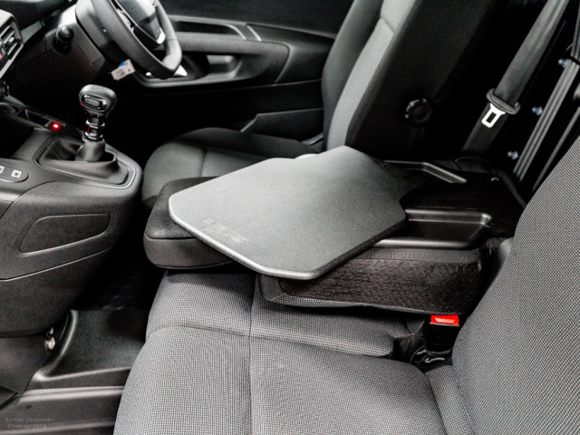 Image for 2026 Peugeot Partner **€3, 000 off** Pro Premium 1.5 Diesel 100HP 650Kg - €28, 665 Inc vat