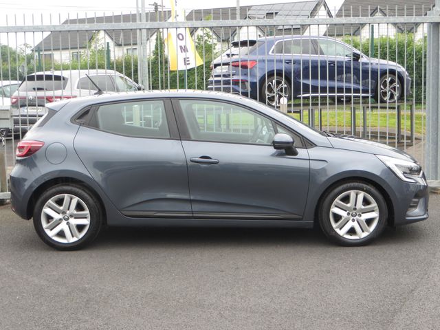 Image for 2022 Renault Clio Dynamique Edition Naeb TCE 90