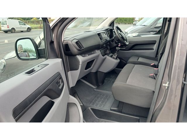 Image for 2022 Citroen SpaceTourer Combi MWB 1.5 BlueHDi 120