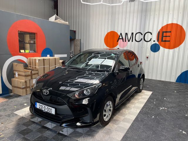 Image for 2022 Toyota Yaris 2022 TOYOTA YARIS X 1.0 AUTOMATIC / REVERSE CAMERA AND MORE