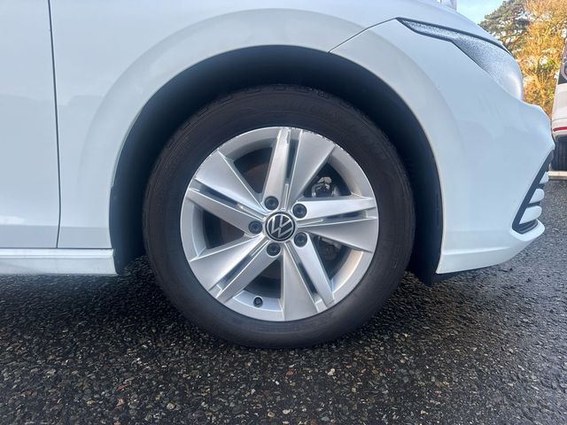 Image for 2023 Volkswagen Golf LIFE 2.0TDI 115HP MANUAL 